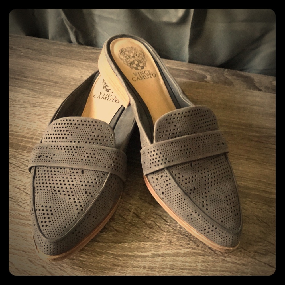 Vince Camuto Size 9 Shoes